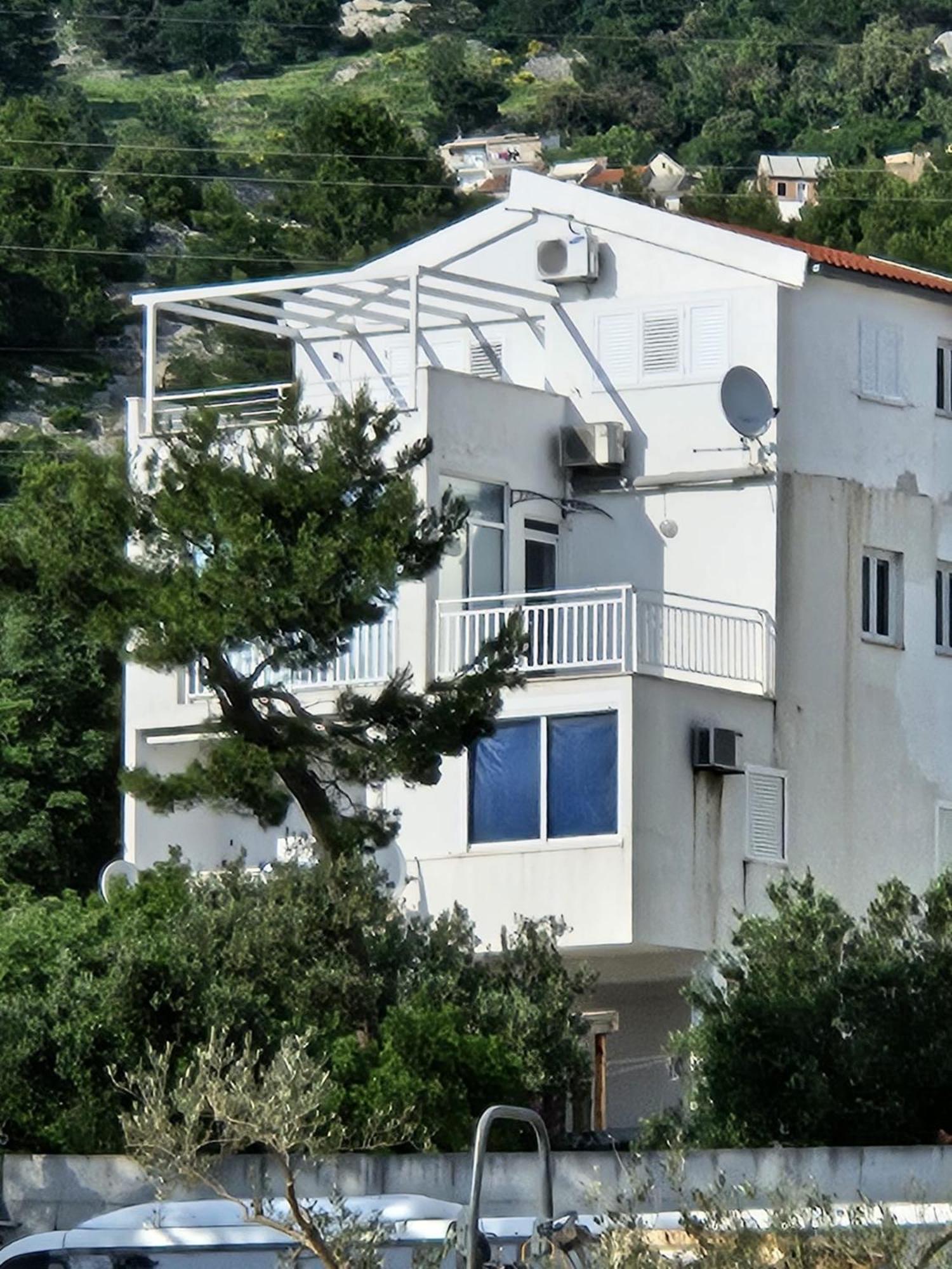 Apartment Eny Baška Voda Exterior foto